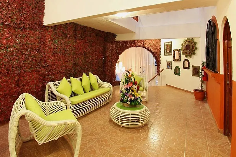 Condo Hotel El Patio Playa del Carmen